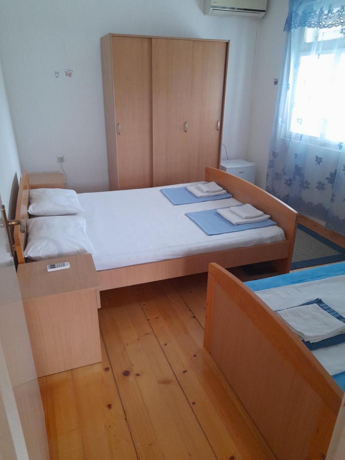 Anita Guest House Tivat Eksteriør bilde