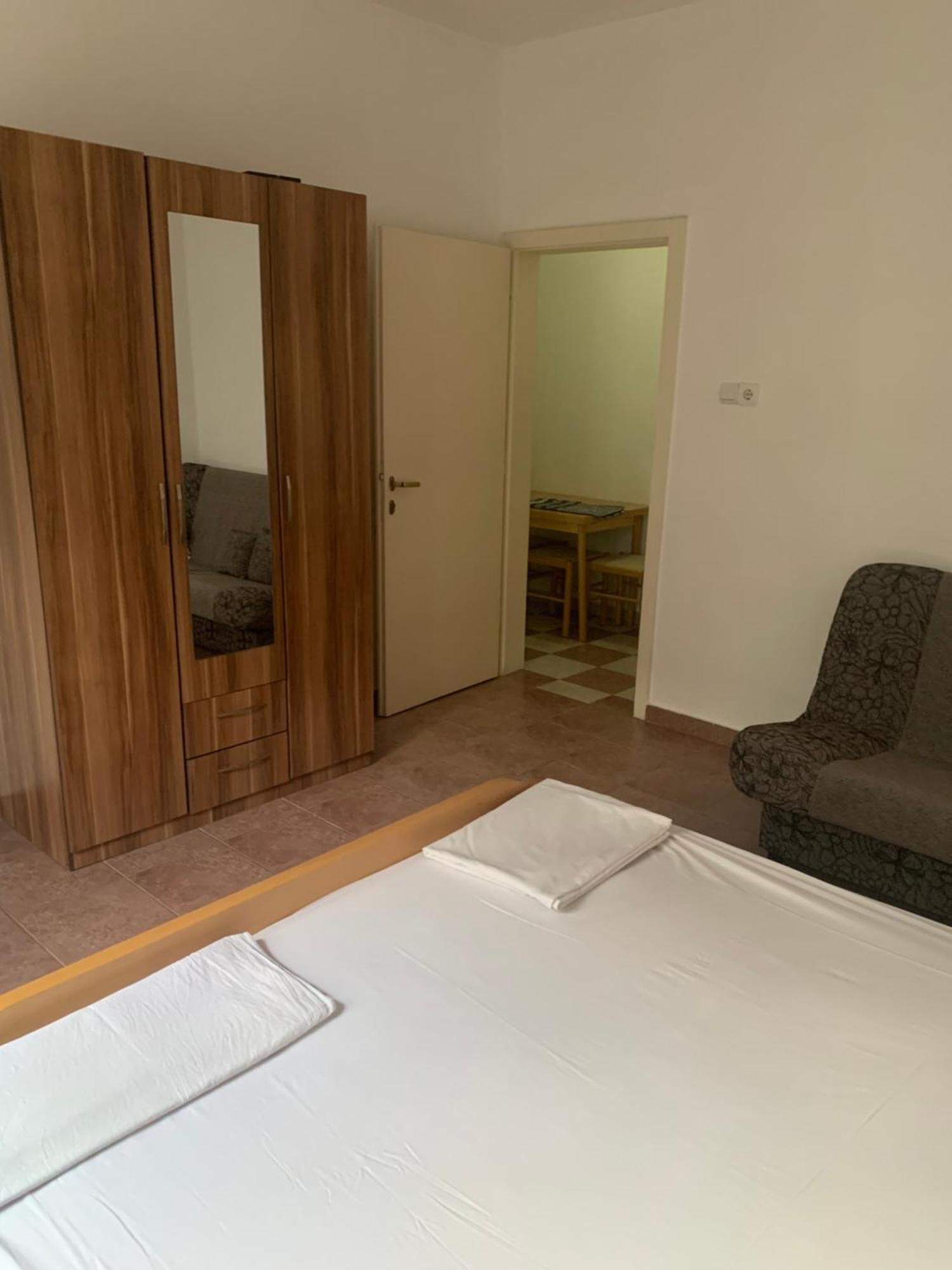 Anita Guest House Tivat Eksteriør bilde