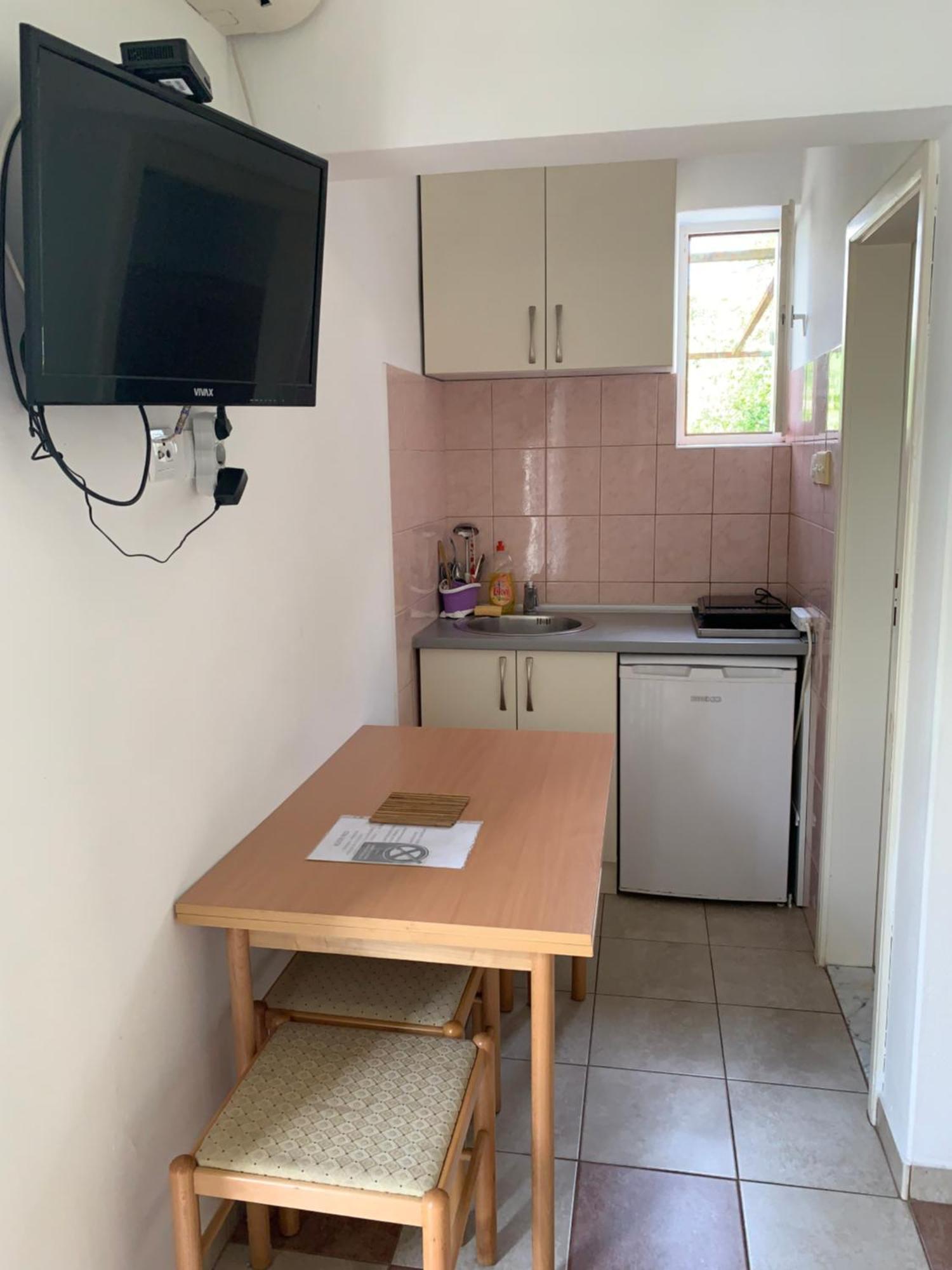 Anita Guest House Tivat Eksteriør bilde