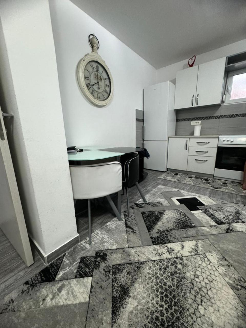 Anita Guest House Tivat Eksteriør bilde