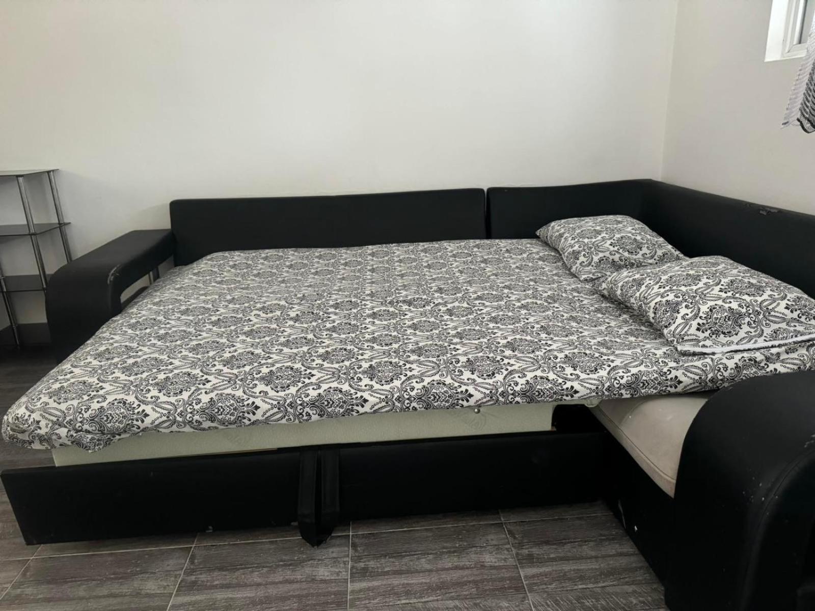 Anita Guest House Tivat Eksteriør bilde